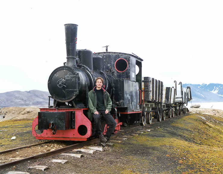 The northernmost train in the world